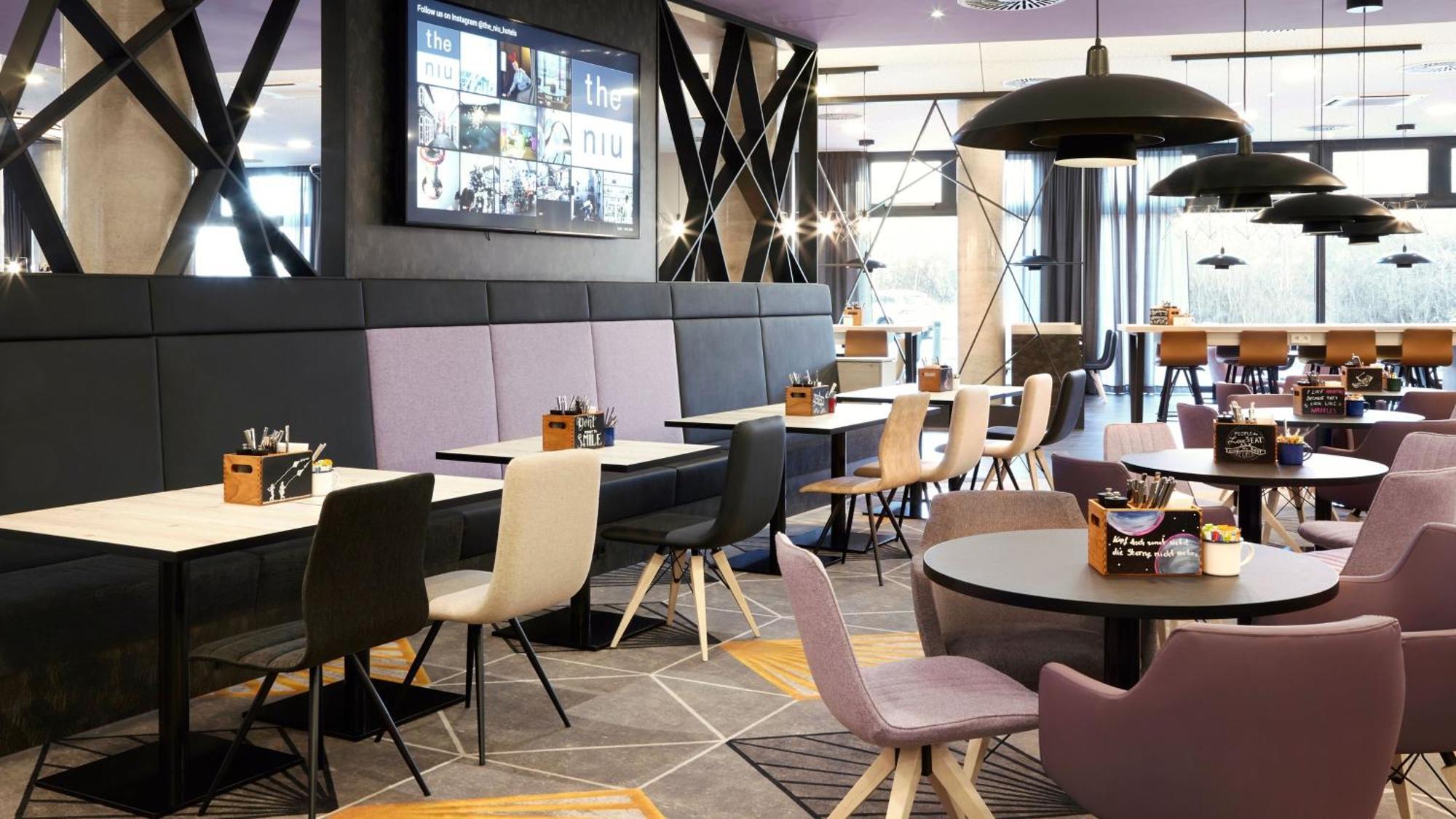 Holiday Inn - The Niu, Air Frankfurt Messe By Ihg Frankfurt am Main Ngoại thất bức ảnh